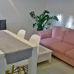 Appartement Near Trstenik With Secure Parking *