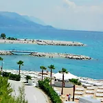 Appartement Near Trstenik With Secure Parking Split