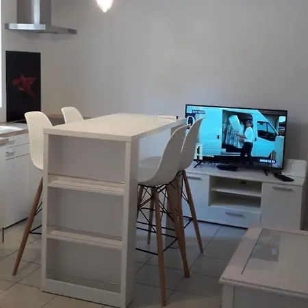 Two-bedroom Near Znjan With Parking Space